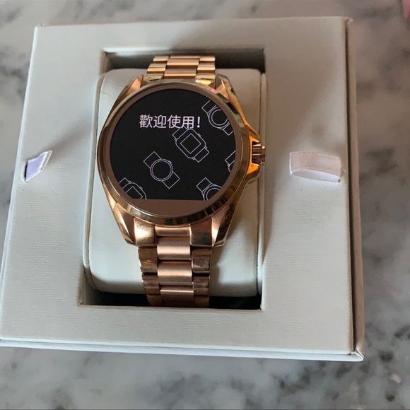 Mk Bradshaw Smartwatch - Picture 1 of 4